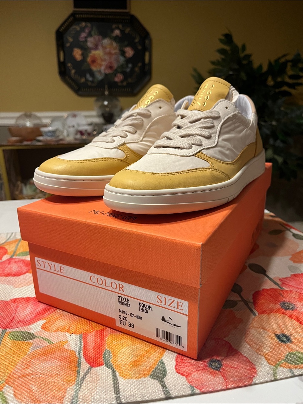 Miz Mooz Lemon Veronica Sneaker